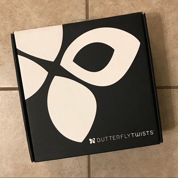 Butterfly Twists Flexible Rain Boots - Picture 4 of 4